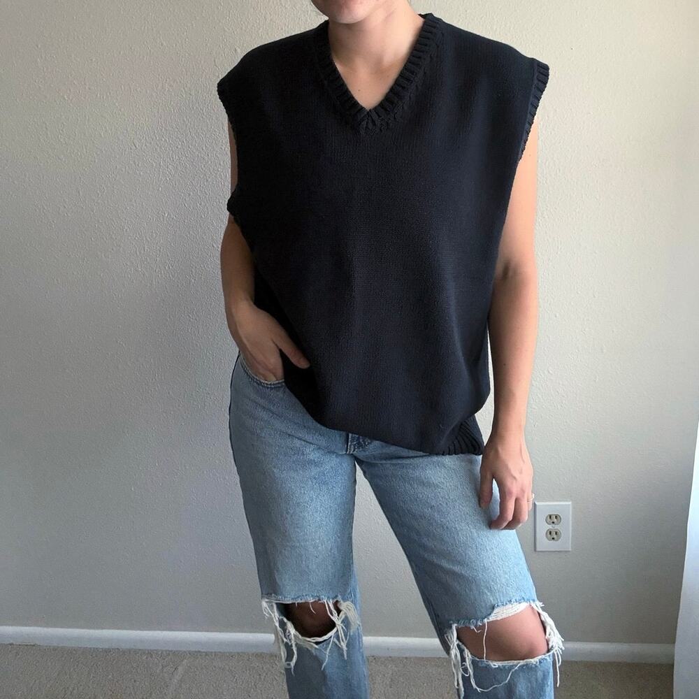 Vintage y2k Gap Black Sweater Vest 100% Cotton twee minimalist neutral winter